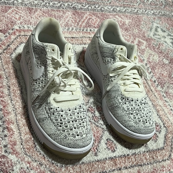 Nike flyknit a air force 1 - Picture 4 of 4